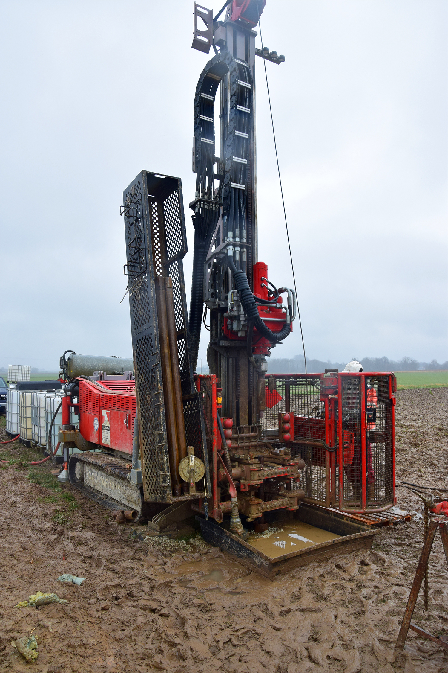Forage de 70 m sur le bassin de l'Orgeval