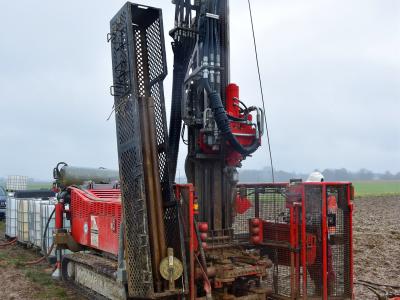 Forage de 70 m dans le bassin de l'Orgeval